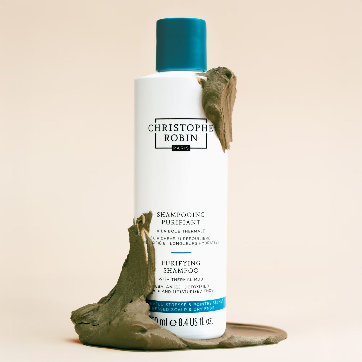 Christophe Robin 火山泥淨化舒緩洗髮水 250ml 瓶口與火山泥洗髮露質地近照