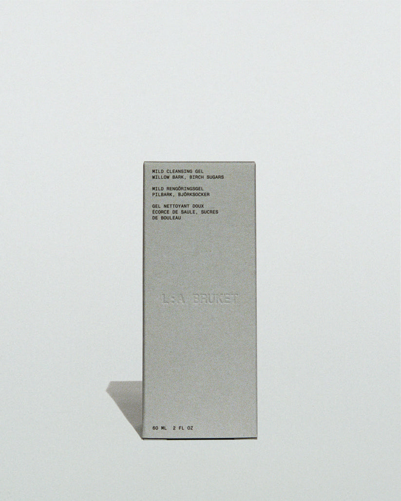 L:A BRUKET 277 溫和柔嫩潔顏乳 60ml 瓶身與盒裝包裝