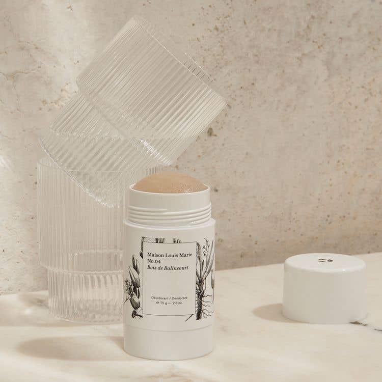 Maison Louis Marie No.04 秘徑漫遊香體膏 膏體質地與旋轉頭特寫